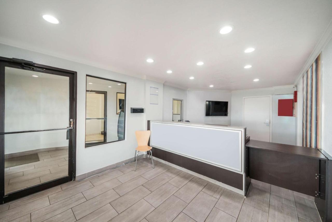 Studio 6 Laredo, Tx - North I-35 Luaran gambar