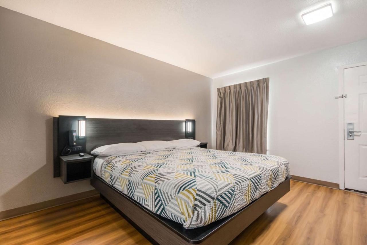 Studio 6 Laredo, Tx - North I-35 Luaran gambar